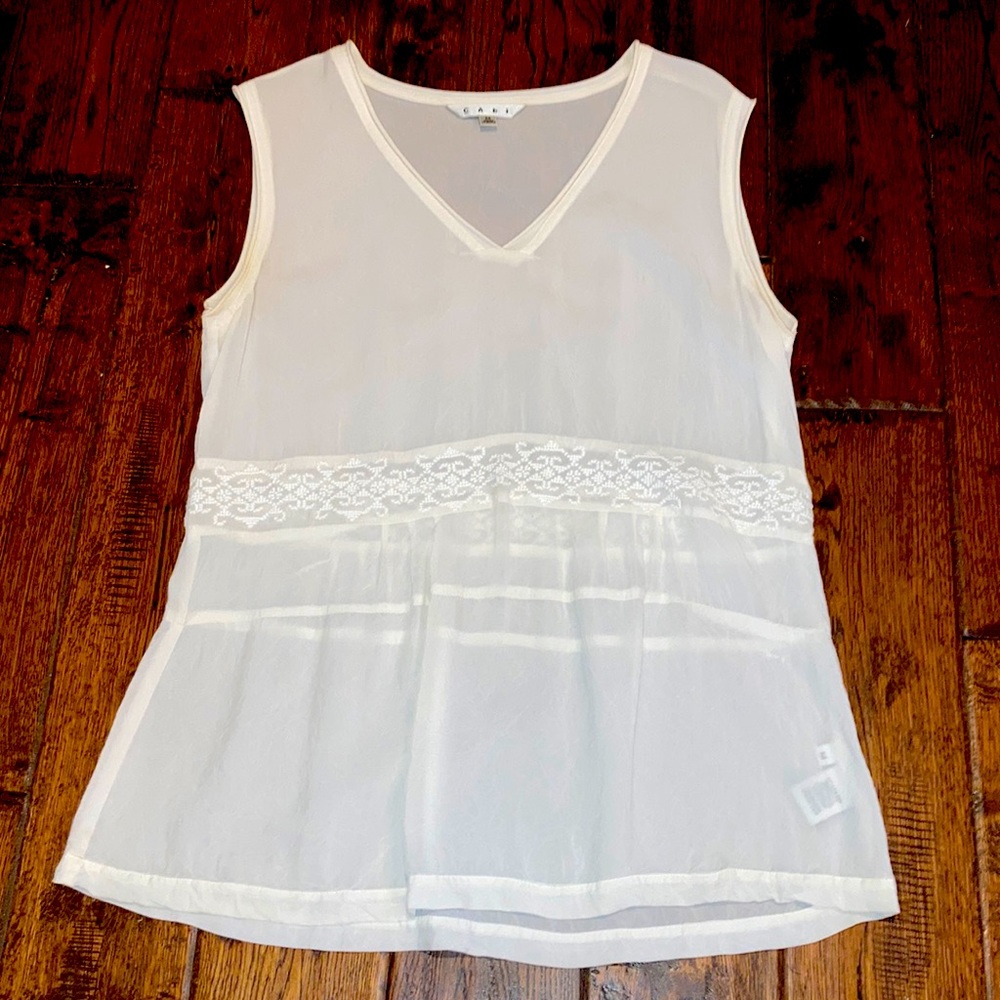 CAbi sheer v-neck tank M